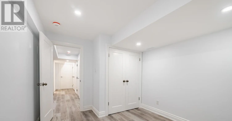 LOWER-319 Rita's Avenue, Newmarket, ON, L3X 2N2 - 13