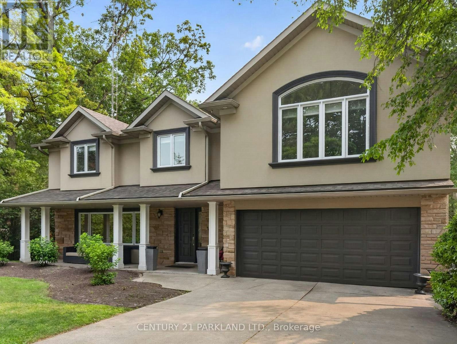 1302 Hillview Crescent, Oakville, ON, L6H 2C7