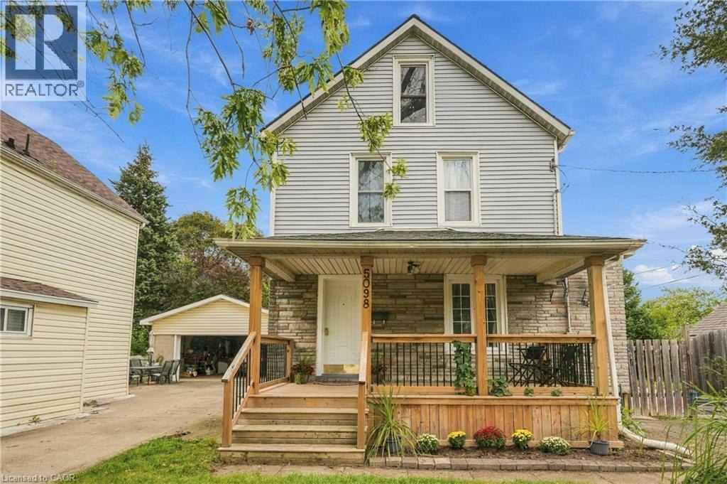 5098 St Lawrence Avenue, Niagara Falls, ON, L2E 3Y8