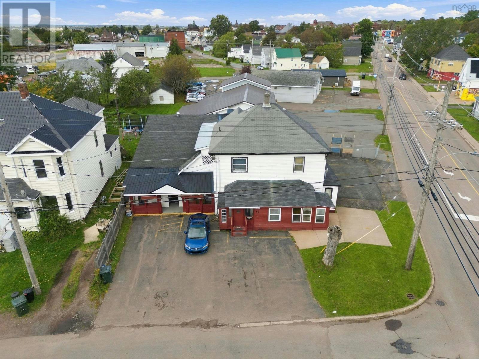 14 Spring Street, Amherst, NS, B4H 1R5