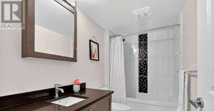 206-242 Rideau Street, Ottawa, ON, K1N 0B7 - 9