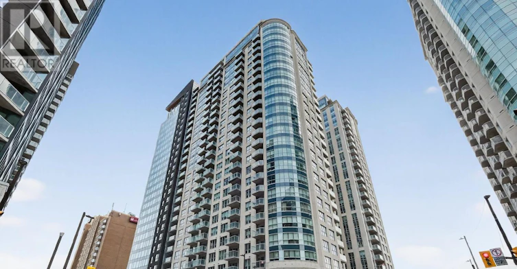 206-242 Rideau Street, Ottawa, ON, K1N 0B7