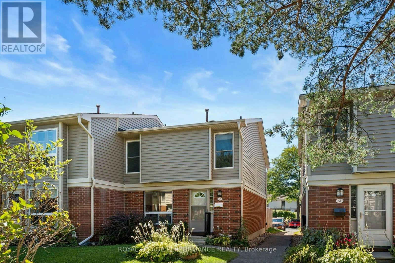 62-820 Cahill Drive W, Ottawa, ON, K1V 9K4