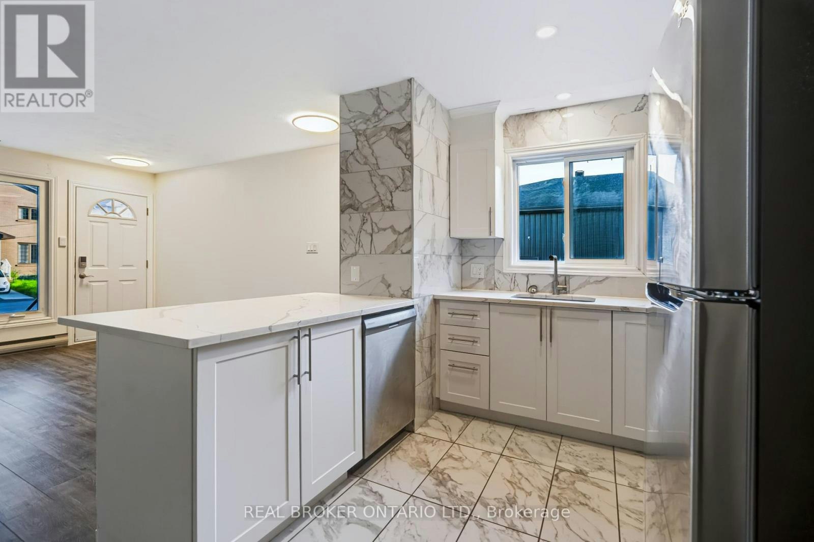 A-1525 Rosebella Avenue, Ottawa, ON, K1T 1E7 - 11