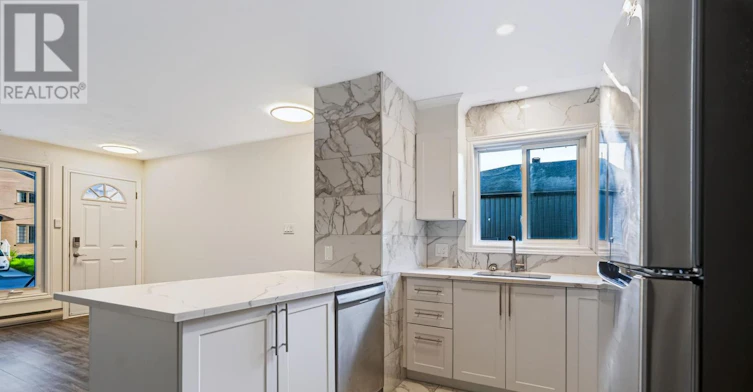 A-1525 Rosebella Avenue, Ottawa, ON, K1T 1E7 - 11