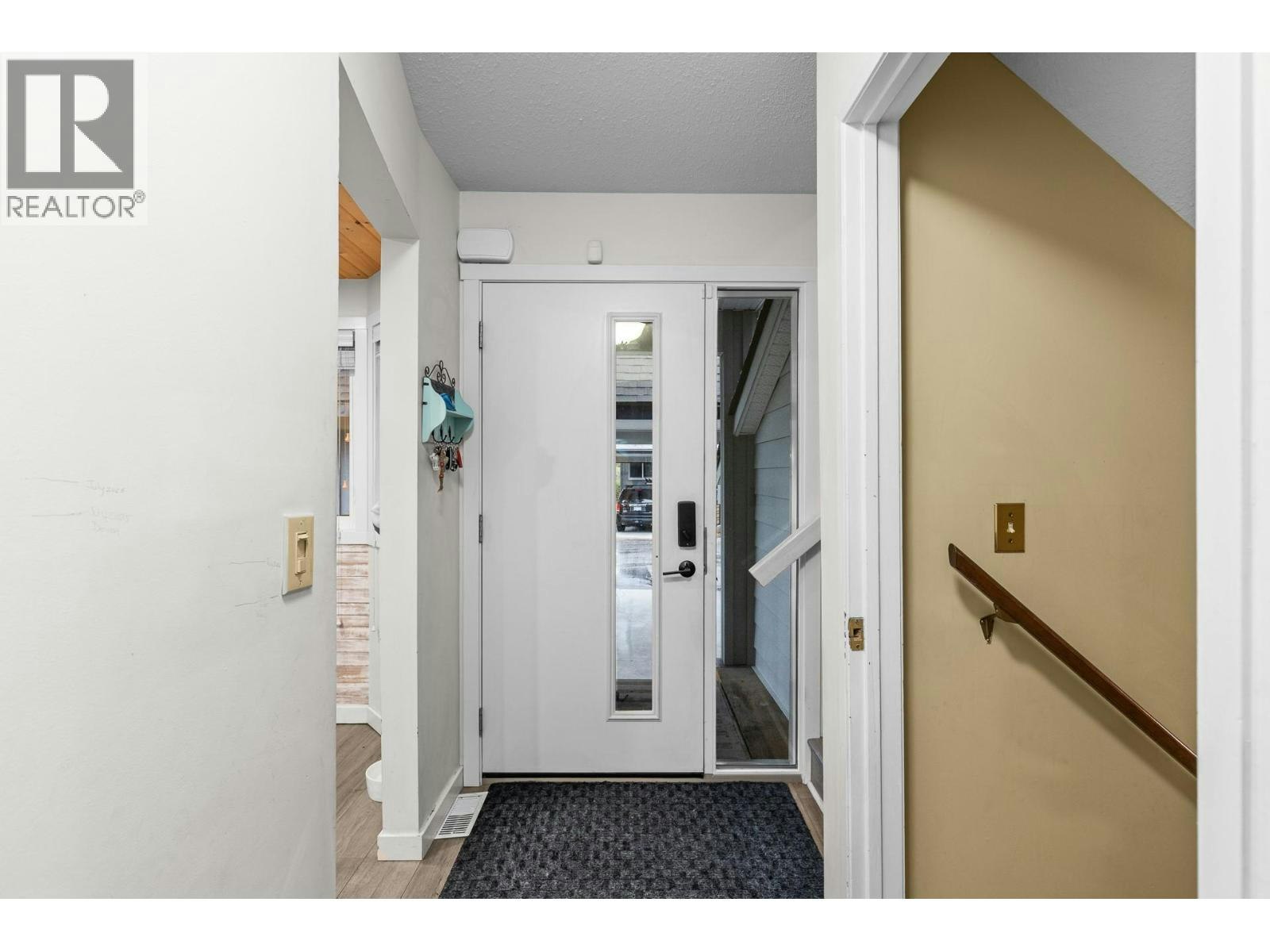201-2125 Burtch Road - 3