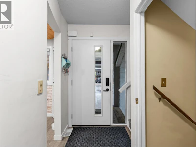201-2125 Burtch Road - 3