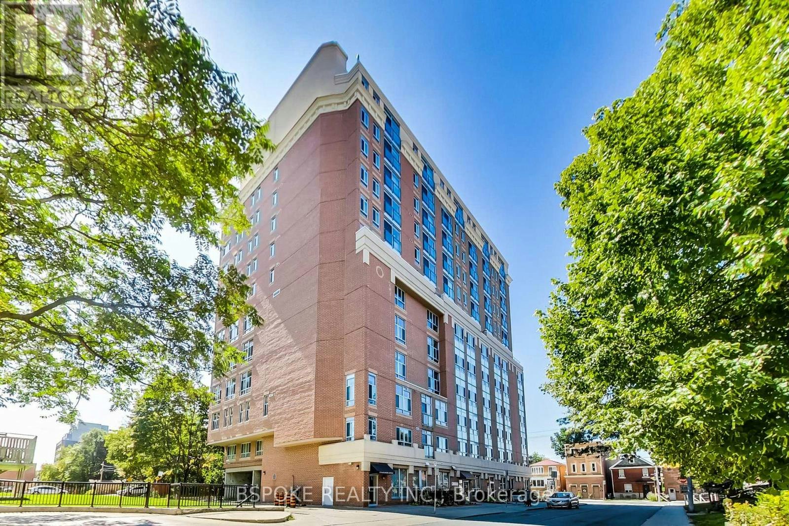 1101-15 Maplewood Avenue, Toronto, ON, M6C 4B4 - 2