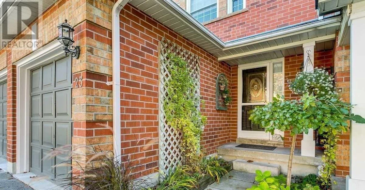 23 Lick Pond Way, Whitby, ON, L1N 9K5 - 3