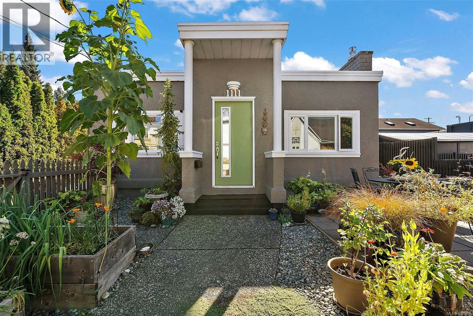 1111 Caledonia Avenue, Victoria, BC, V8T 1E9