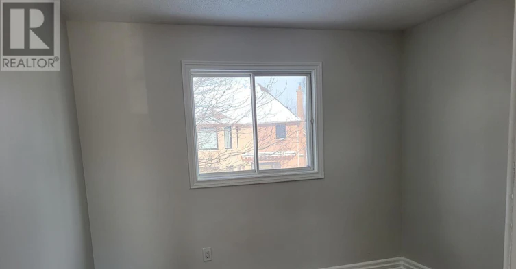 26 Brushwood Crescent, Barrie, ON, L4N 7G6 - 8