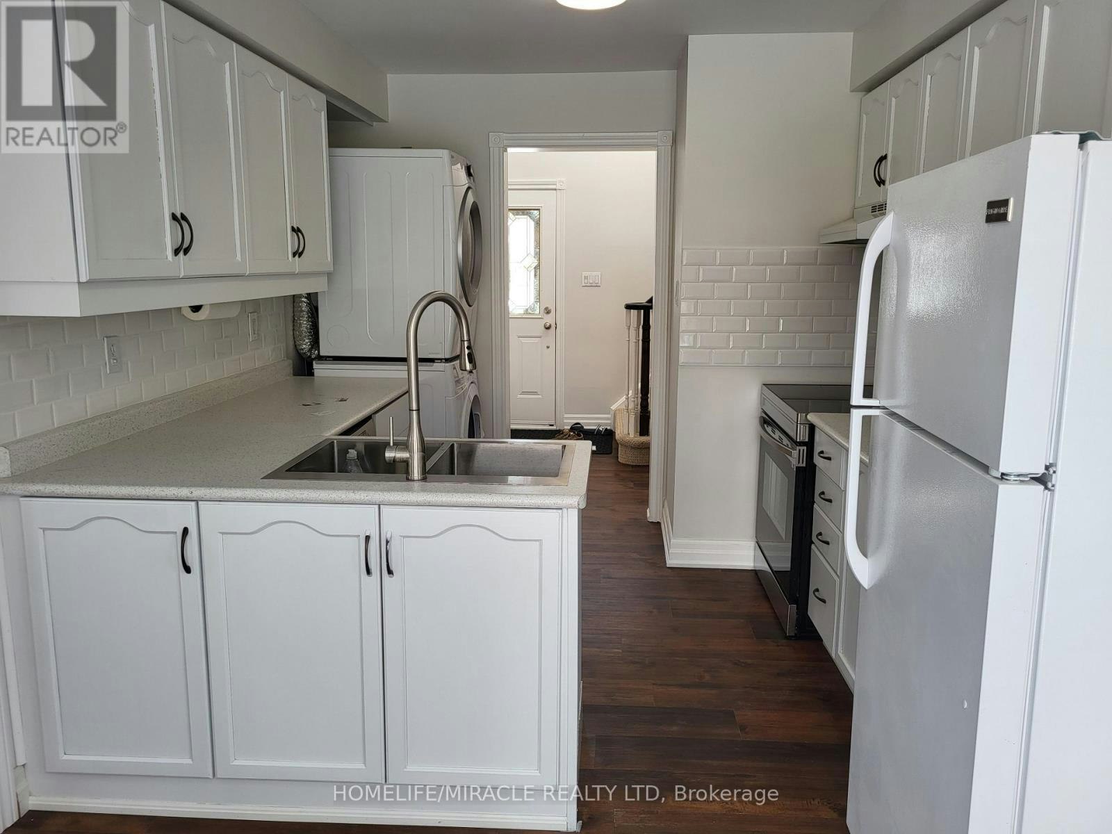 26 Brushwood Crescent, Barrie, ON, L4N 7G6 - 4