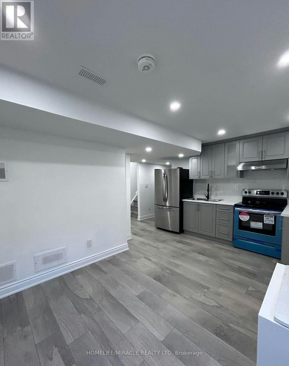 BSMT-172 Fandango Drive, Brampton, ON, L6X 0L6