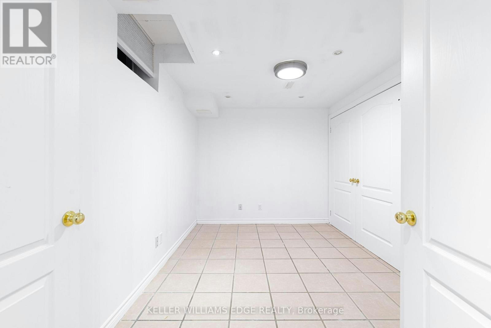 ROOM E-119 Summers Drive, Thorold, ON, L2V 5C7 - 25