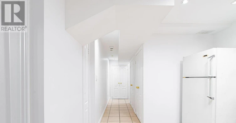 ROOM E-119 Summers Drive, Thorold, ON, L2V 5C7 - 21