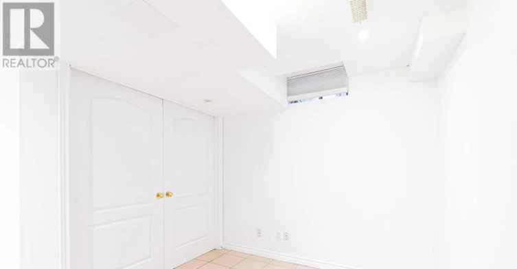 ROOM E-119 Summers Drive, Thorold, ON, L2V 5C7 - 28