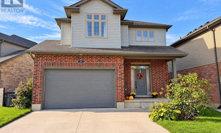 22 Queensway Drive