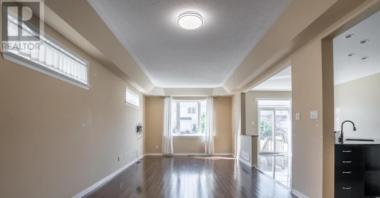310 Kippen Place, Ottawa, ON, K2J 0N9 - 5