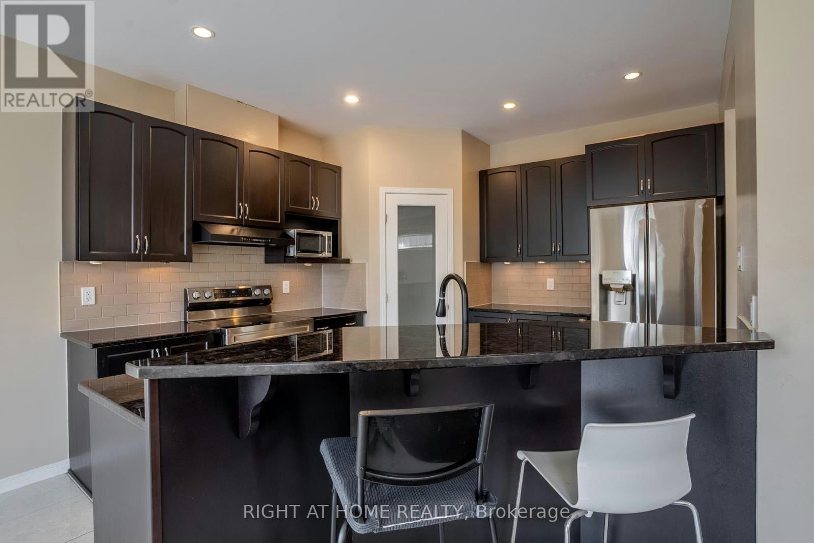 310 Kippen Place, Ottawa, ON, K2J 0N9 - 10