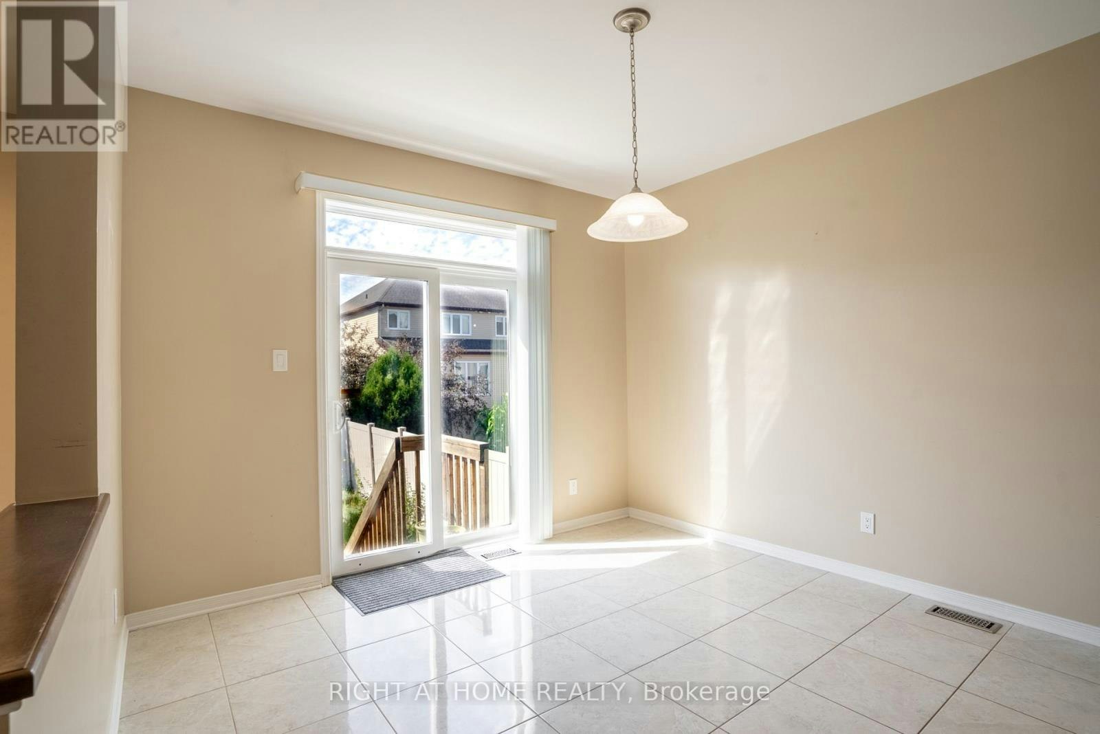 310 Kippen Place, Ottawa, ON, K2J 0N9 - 11