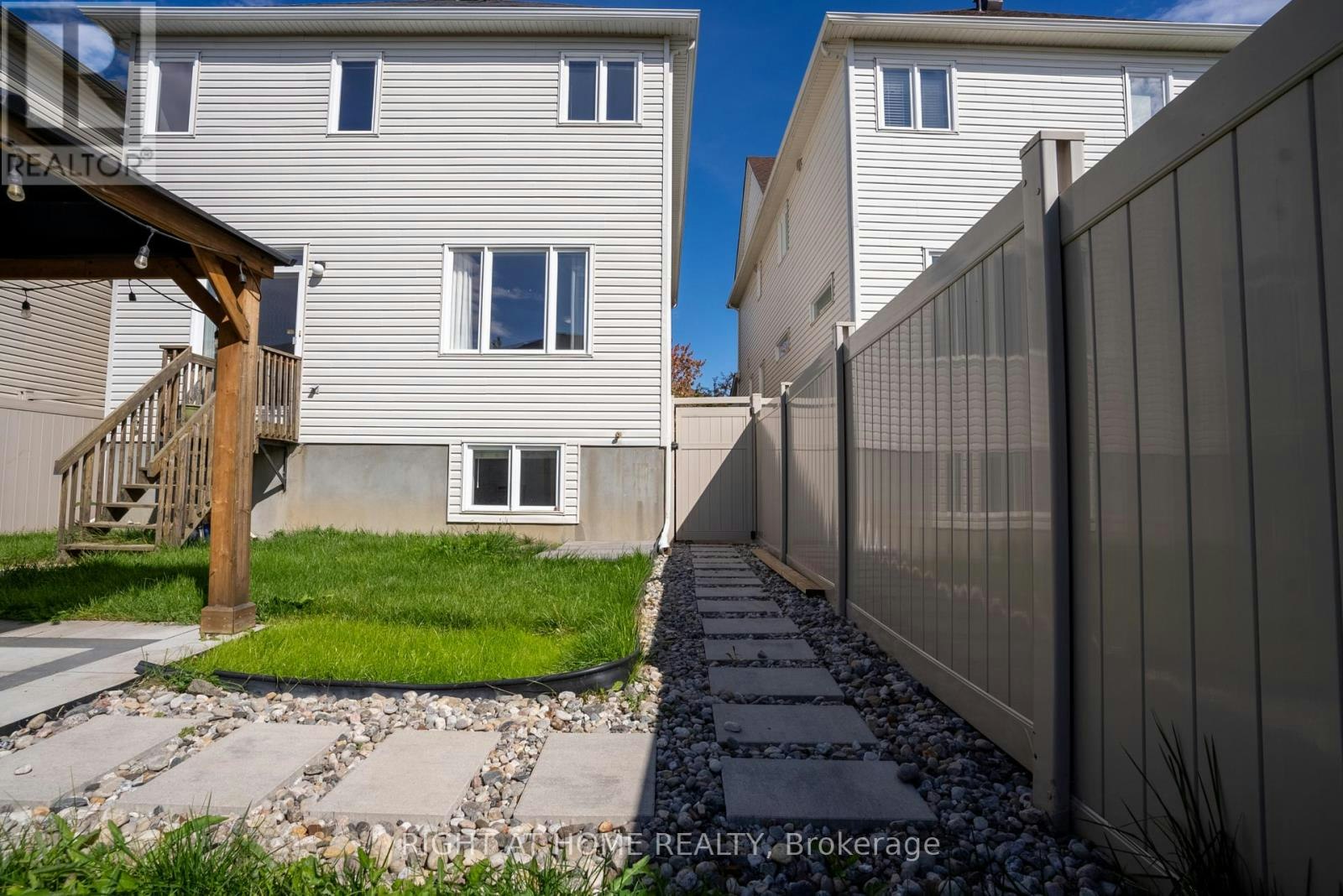 310 Kippen Place, Ottawa, ON, K2J 0N9 - 35