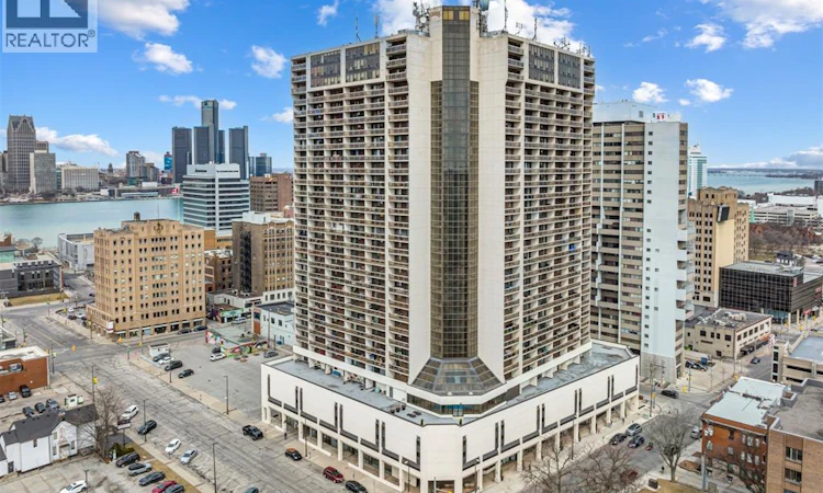 3009-150 Park Street West