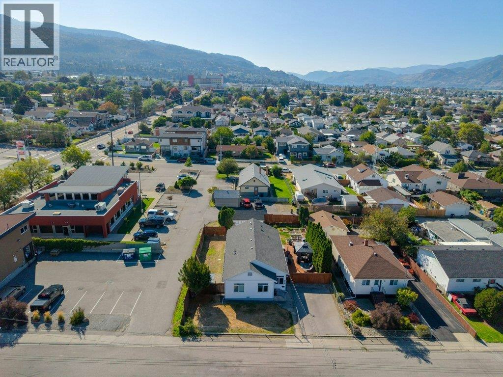 584 Edna Avenue, Penticton, BC, V2A 2M2 - 57