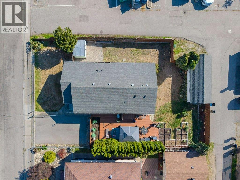 584 Edna Avenue, Penticton, BC, V2A 2M2 - 64