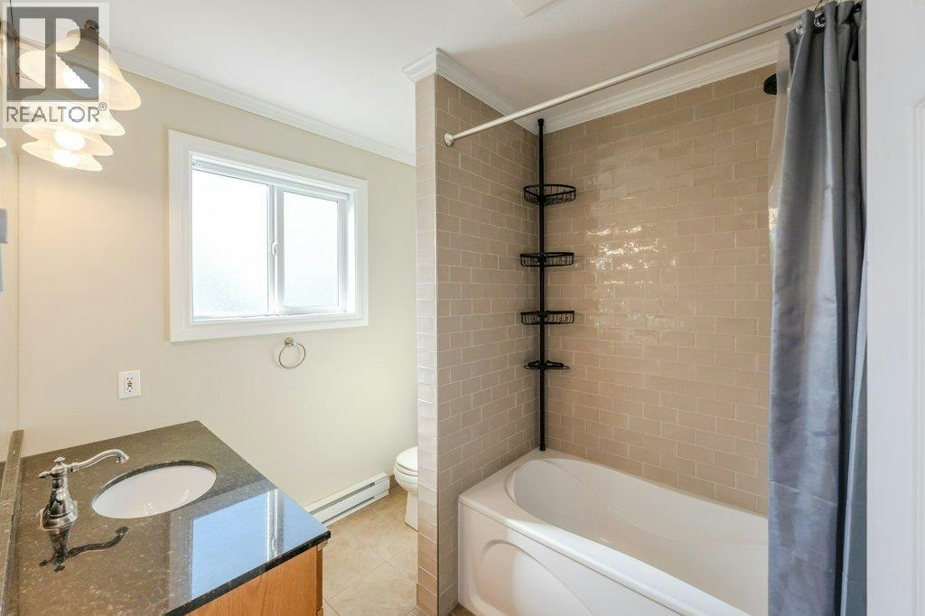 584 Edna Avenue, Penticton, BC, V2A 2M2 - 27