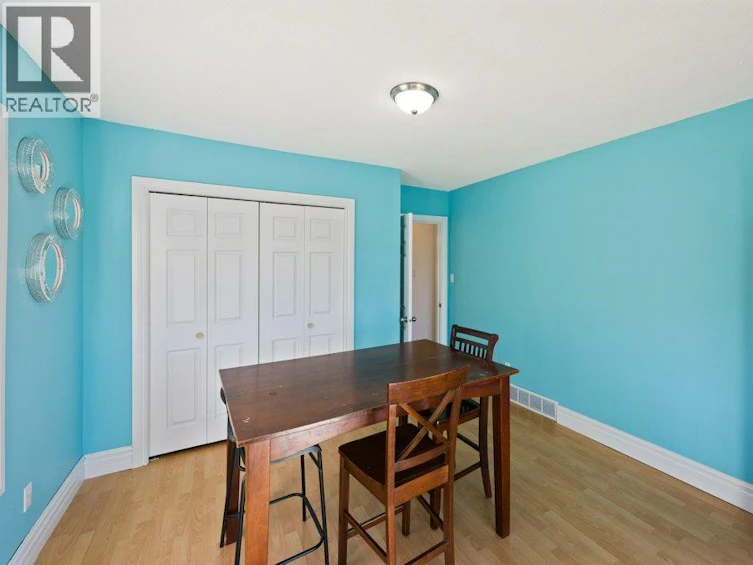 584 Edna Avenue, Penticton, BC, V2A 2M2 - 17