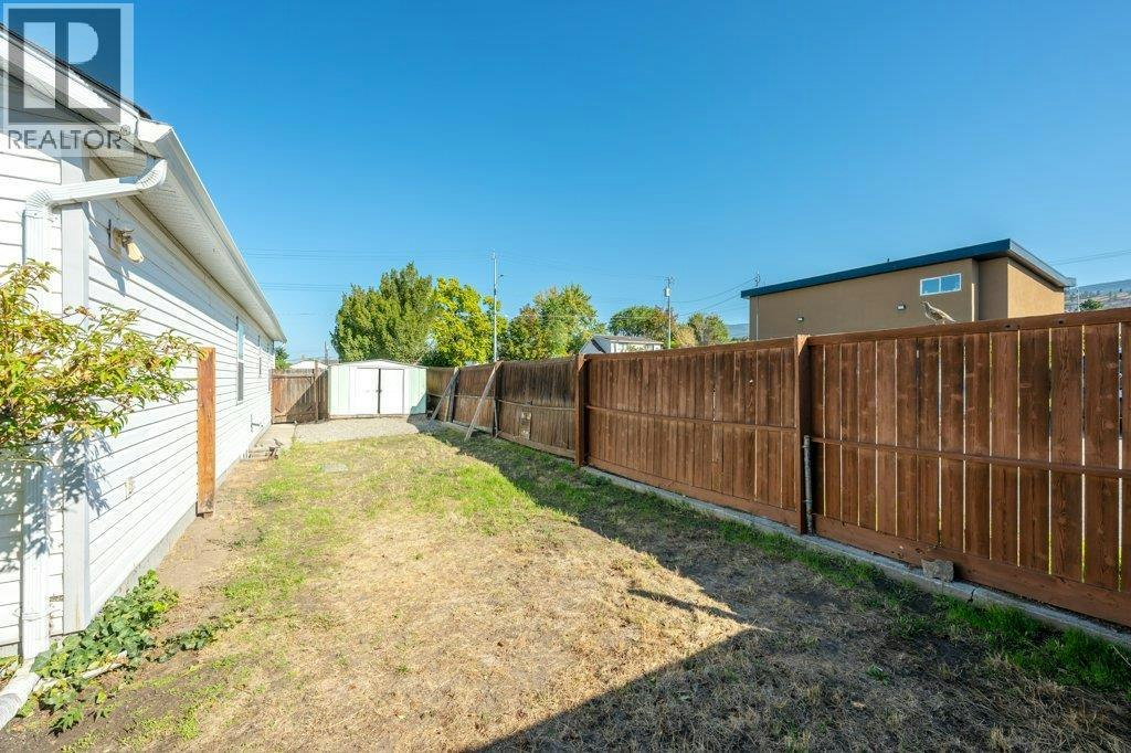 584 Edna Avenue, Penticton, BC, V2A 2M2 - 52