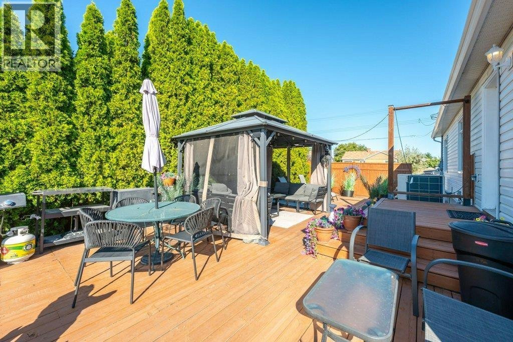 584 Edna Avenue, Penticton, BC, V2A 2M2 - 41