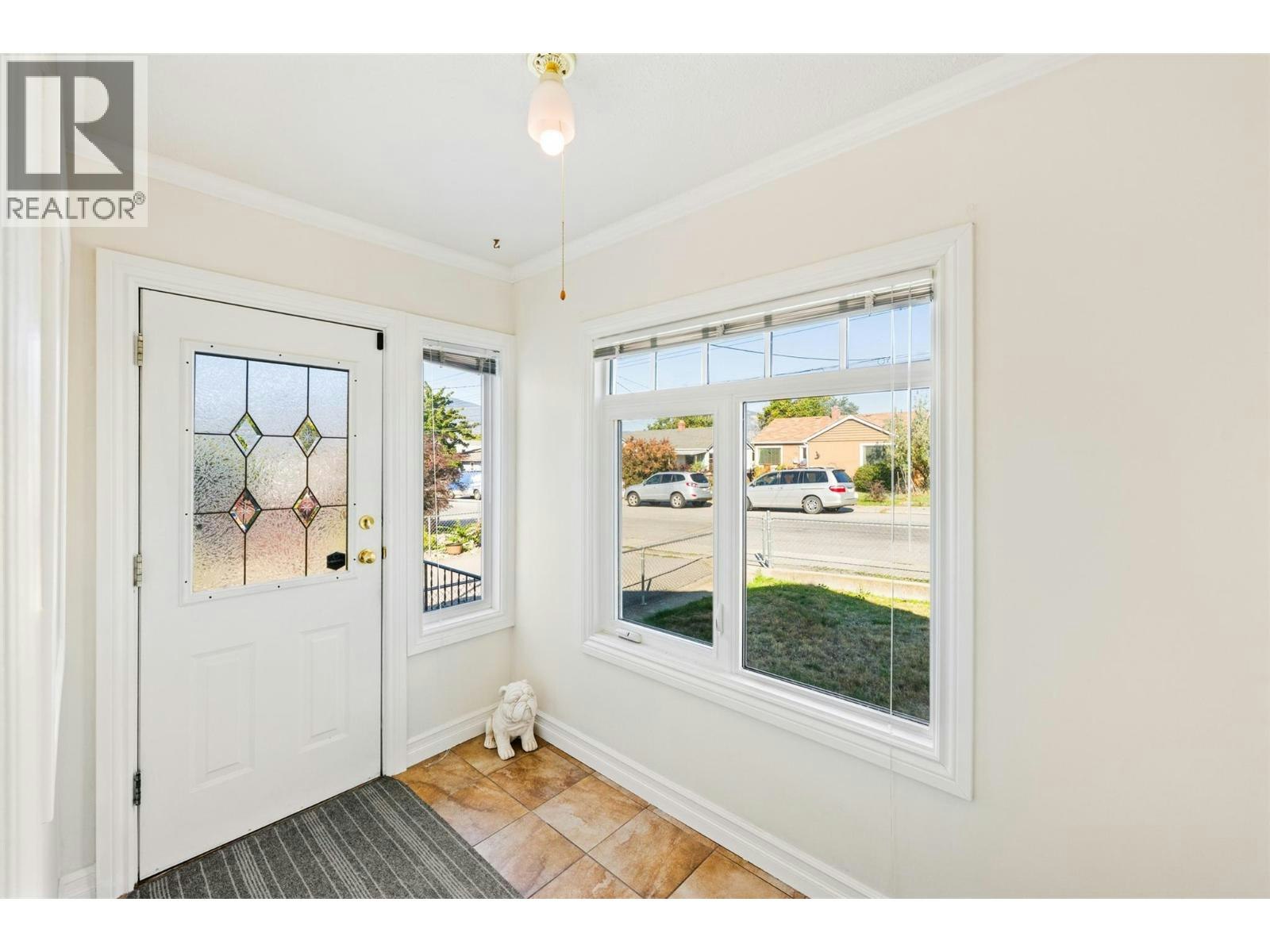 584 Edna Avenue - 3