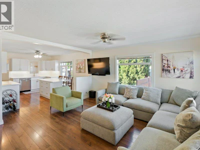 584 Edna Avenue - 4