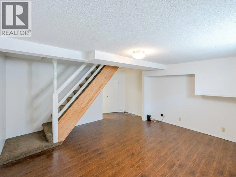 584 Edna Avenue, Penticton, BC, V2A 2M2 - 33