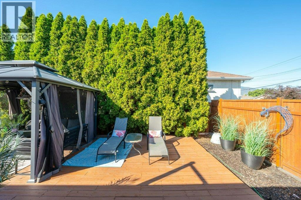 584 Edna Avenue, Penticton, BC, V2A 2M2 - 37