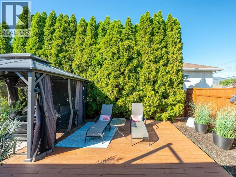 584 Edna Avenue, Penticton, BC, V2A 2M2 - 37