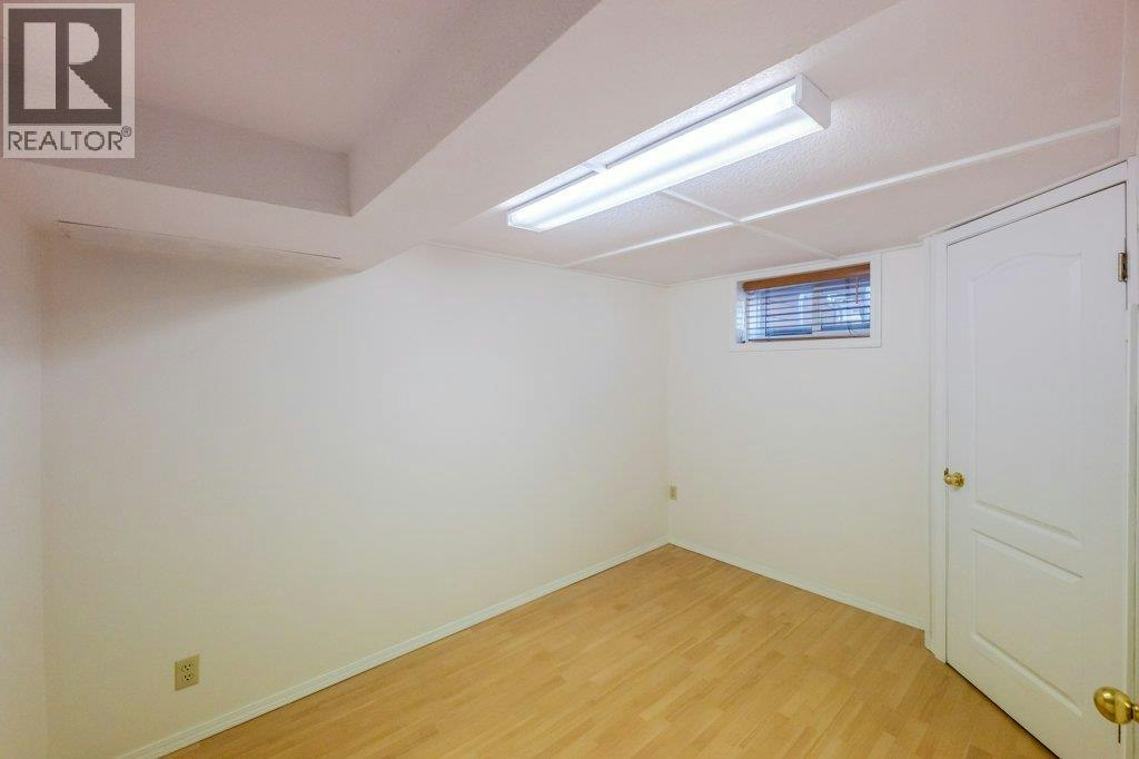 584 Edna Avenue, Penticton, BC, V2A 2M2 - 34