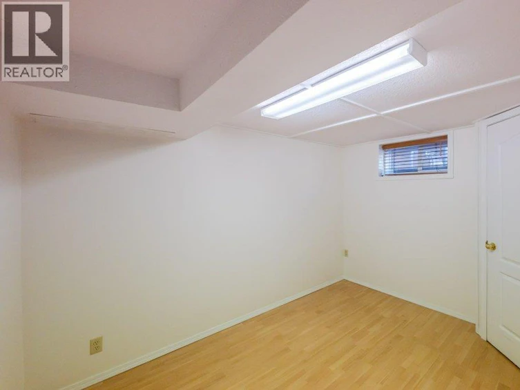 584 Edna Avenue, Penticton, BC, V2A 2M2 - 34