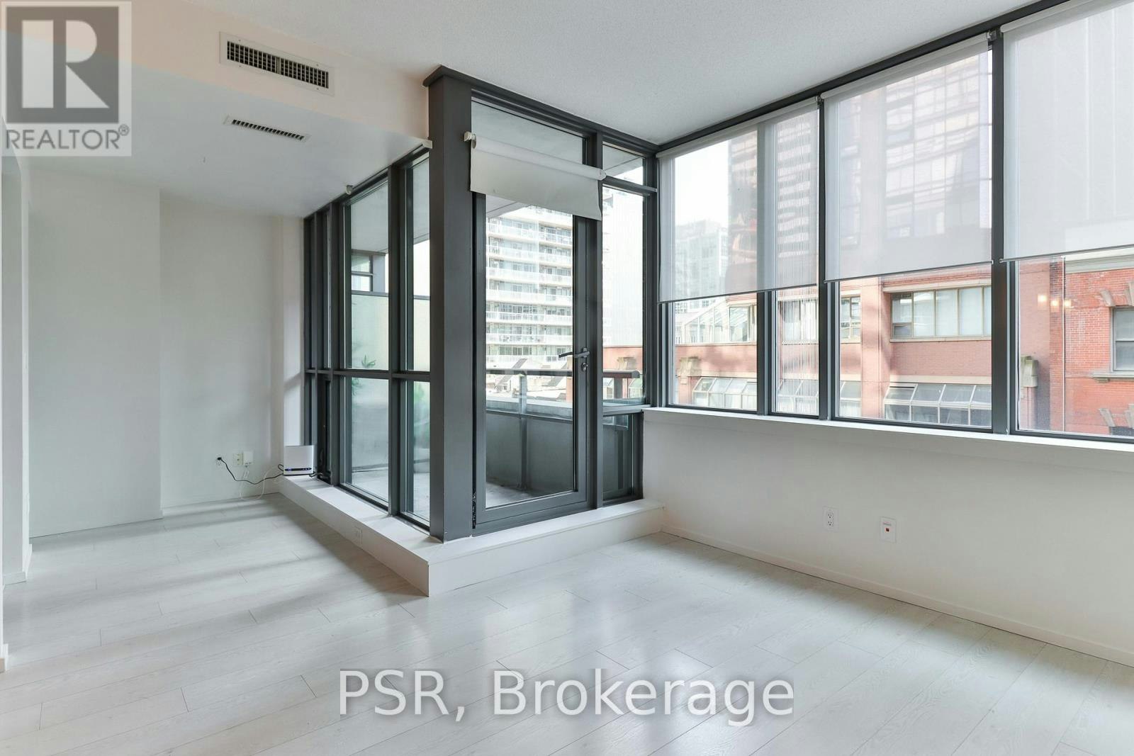 410-8 Charlotte Street, Toronto, ON, M5V 0K4 - 12