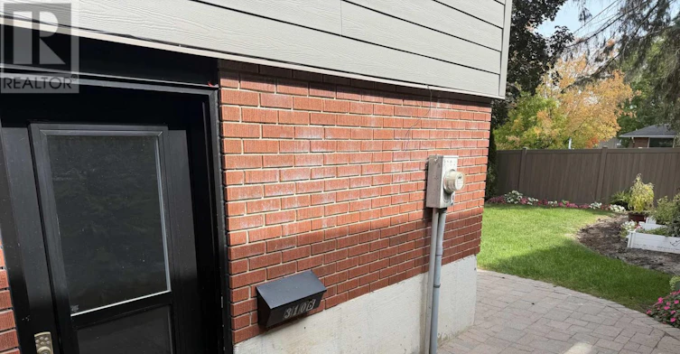 LOWER-310 Queen Street, Newmarket, ON, L3Y 2G4 - 5