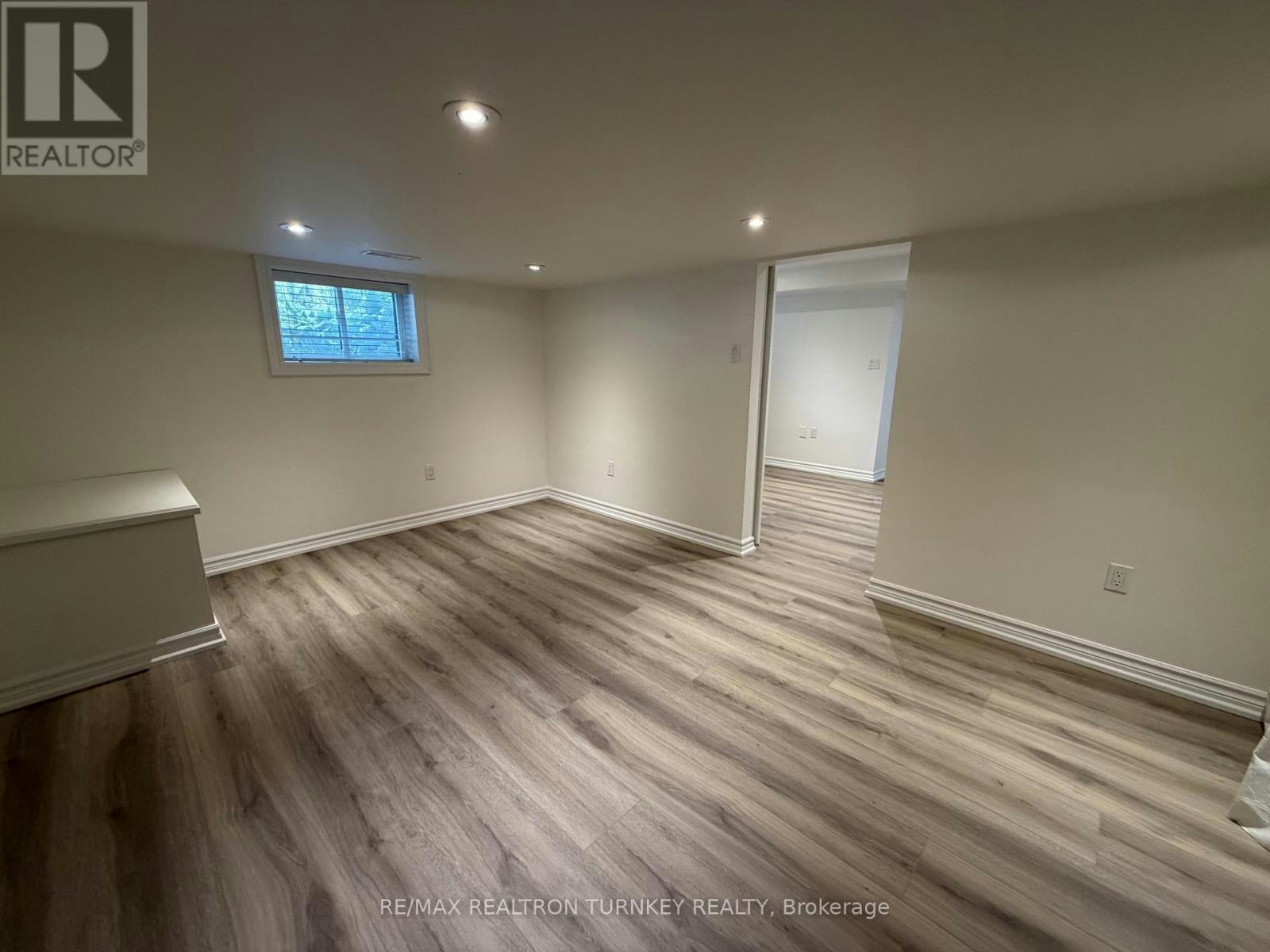 LOWER-310 Queen Street, Newmarket, ON, L3Y 2G4 - 21