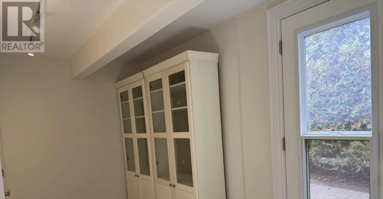 LOWER-310 Queen Street, Newmarket, ON, L3Y 2G4 - 7