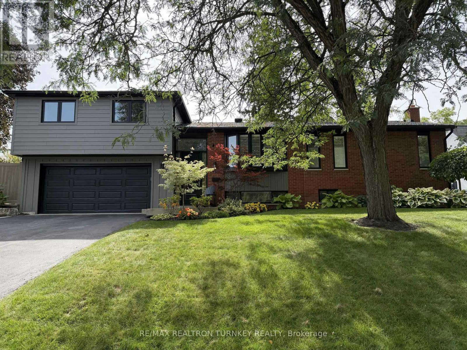LOWER-310 Queen Street, Newmarket, ON, L3Y 2G4