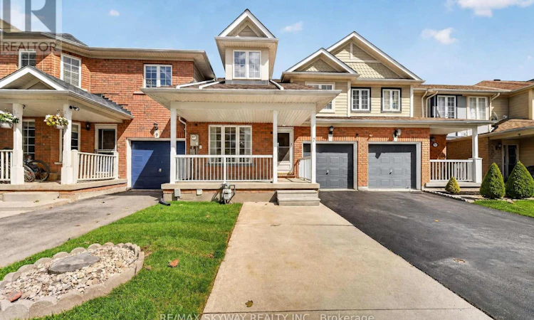 7 Madronna Gardens