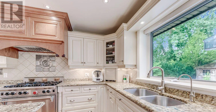 1319 Hillhurst Road, Oakville, ON, L6J 1X6 - 19