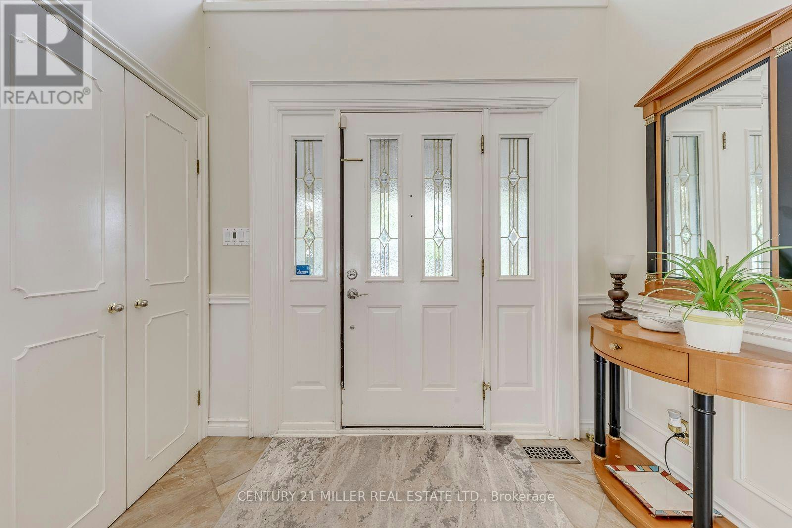 1319 Hillhurst Road, Oakville, ON, L6J 1X6 - 4