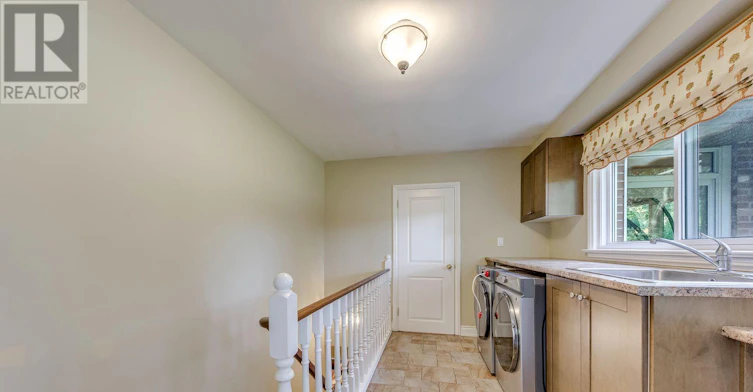 1319 Hillhurst Road, Oakville, ON, L6J 1X6 - 42