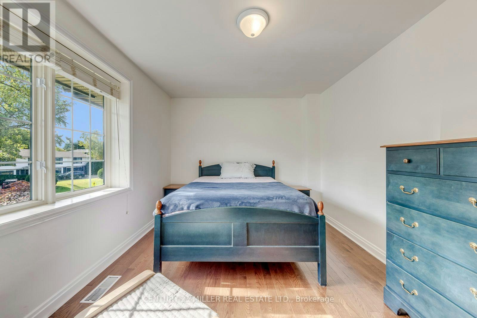 1319 Hillhurst Road, Oakville, ON, L6J 1X6 - 36