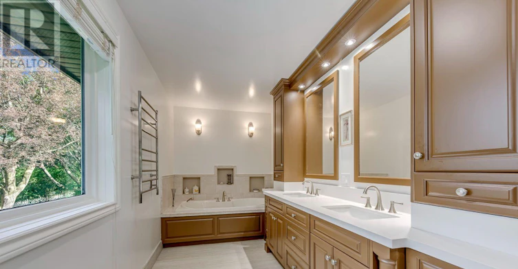 1319 Hillhurst Road, Oakville, ON, L6J 1X6 - 27